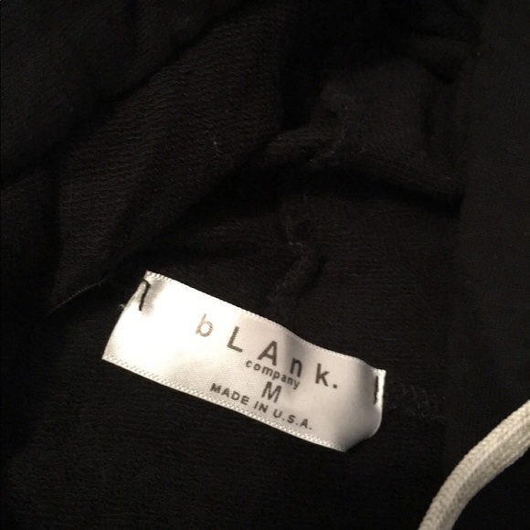 Cropped hoodie - Picture 2 of 2